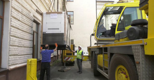 Харьковские больницы получили генераторы из Франции
