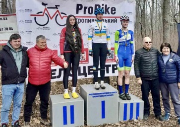 Харківські велосипедисти відзначилися у серії нацзмагань з велокросу