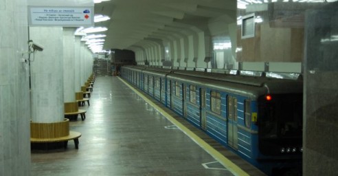 В новогоднюю ночь метро в Харькове будет работать до трех часов утра