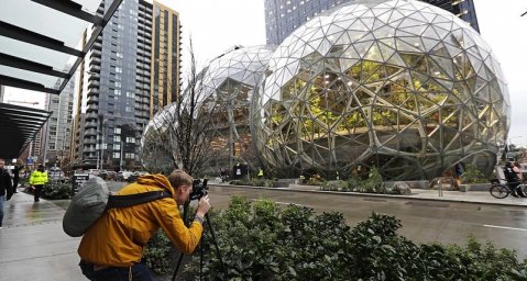 Amazon открыла футуристичный ботанический сад в центре Сиэтла