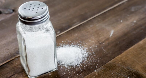 Врач опровергла миф о вреде поваренной соли